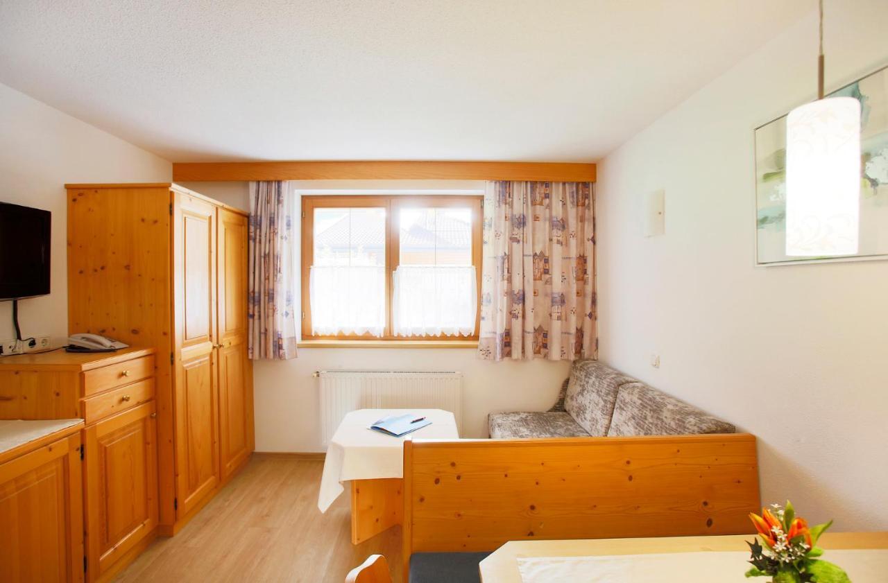 Groebenhof 2*